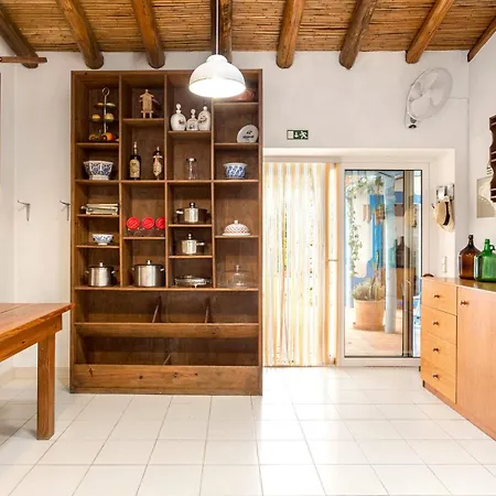 別荘 Algarve Quinta Estacao Casa 1 E 2 アルカンタリーリャ